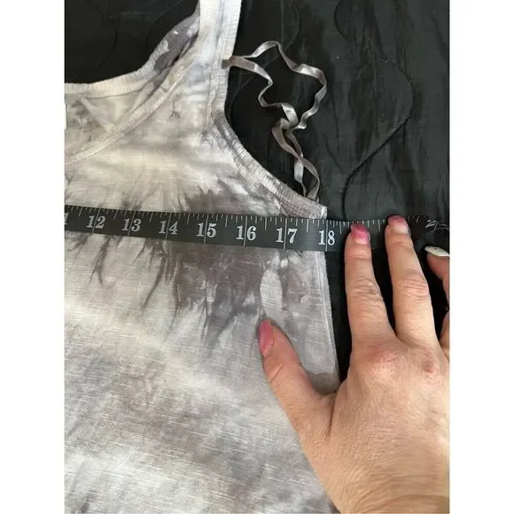 Knox Rose Tank Top Womens Small Grey Tie Dye Long Line Soft Relaxed Casual - Picture 6 of 8